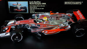 1/18 MP4-23 L.Hamilton World Champion 2008 Minichamps