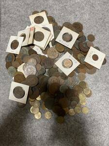 古銭 銅貨　二銭　一銭　など　アンティーク コイン まとめて　約2kg