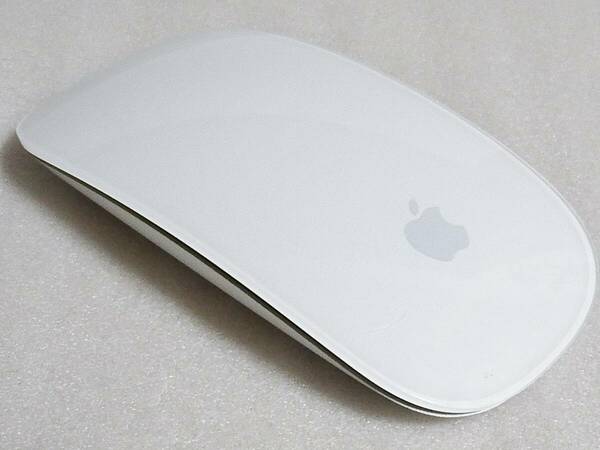 【送料無料】 Apple Magic Mouse MB829J/A　アップル マジックマウス A1296 bluetooth 無線 ワイヤレス 動作確認済