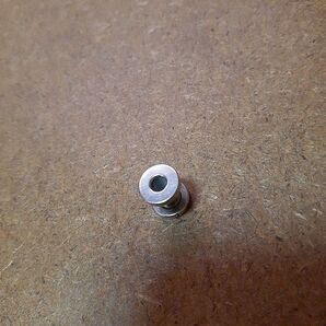 ボディーピアス