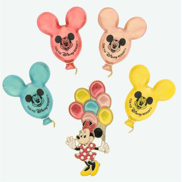 ディズニー　ミニー　バルーン　ピンバッジ　風船　セット　かわいい　新品未使用