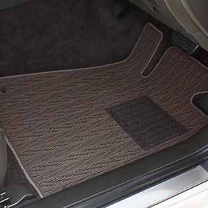  коврик на пол стандартный модель "губа" ru* Brown Peugeot 307 H13/10-H20/11 правый руль 