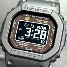 新品 CASIO カシオ G-SHOCK ジーショック G-SQUAD ジースクワッド DW-H5600-1 腕時計 タフソーラー デジタル センサー モバイルリンク_画像2
