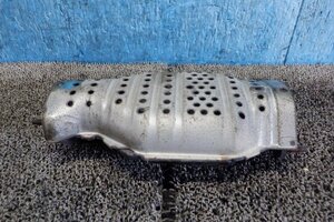 ローレル GF-GC35 触媒 コンバーター Catalyzer キャタライザー RB25DE 20802-8L025 [ZNo:04010330] 152103