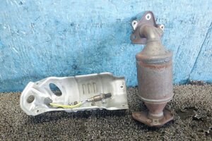 ライフ DBA-JB5 触媒 コンバーター Catalyzer キャタライザー P07A 18160-RGA-J00 [ZNo:05011421] 159814