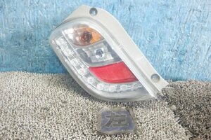 ミラ イース DBA-LA300S 左 テール ランプ ライト 81560-B2600 ＬＥＤ TOKAI 20511 [ZNo:06001431] 165205