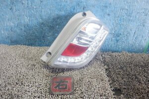 ミラ イース DBA-LA300S 右 テール ランプ ライト 81550-B2600 ＬＥＤ TOKAI 20511 [ZNo:06001430] 165205