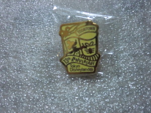  Disney 13 anniversary commemoration pin badge unused goods 