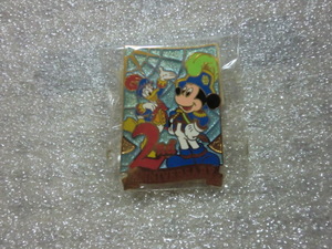  Disney 2003 2nd pin badge unused goods 