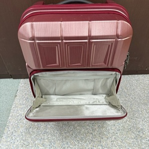 UU211 未使用品 PANTHEON パンテオン キャリーバッグ スーツケース 赤 軽量ポリカーボネート 鍵付きキャリーバッグ レッド CARRの画像7