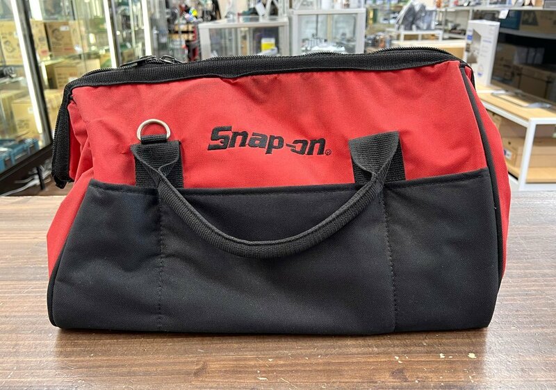 Snap-on/スナップオン 車載工具バッグ 赤/レッド ツールバッグ 持ち運び 工具箱 収納