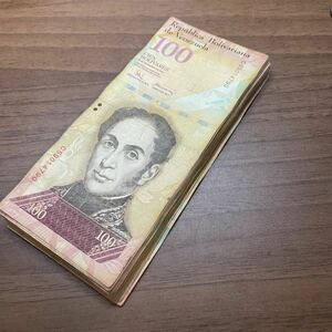 旧紙幣 100ボリバル札50枚流通品VENEZUELA Bolivares 