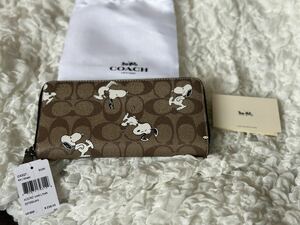 165 新品 COACH コーチ 長財布 スヌーピー コラボ ラウンドファスナー C4327