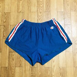 80s 日本製 champion ランニング ショートパンツ くすみのある青 Lサイズ 古着 チャンピオン ワッペン