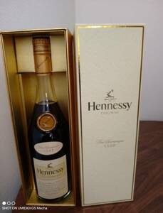 GD73 【1円から】 【未開栓】 Hennessy（ヘネシー）V.S.O.P スリム クリアボトル 40％ 700ml 箱あり