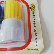 ペットボトルブラシ プシュプシュ 2個パック 未使用品 ペットボトルにつけるだけ！どこでもカンタン水洗い 掃除用具_画像4