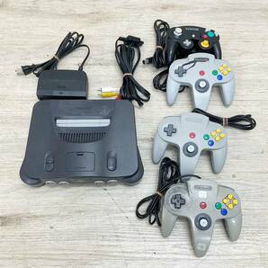 ◇ゲーム◆任天堂 ニンテンドー NINTENDO 64 NUS-001 ブラック コントローラー 付属品あり 通電確認済の画像1