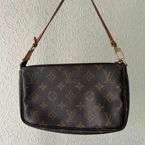 モノグラム ルイヴィトン LOUIS VUITTON ポシェット アクセソワール アクセサリーポーチ