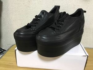 厚底シューズ　レディース24、5cm ブラック　　　JINPINNUXIE JP★NX