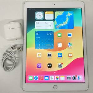 Apple iPad 第8世代 Wi-Fi モデル (32GB シルバー) 、MYLA2J/A、A2270 初期化済みの画像1