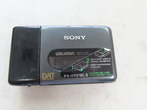 ☆ジャンク　SONY WMD-DT1　DAT WALKMAN 