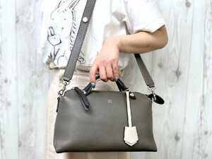  ultimate beautiful goods FENDI Fendi visor way handbag shoulder bag bag leather gray × black 2WAY 71717Y