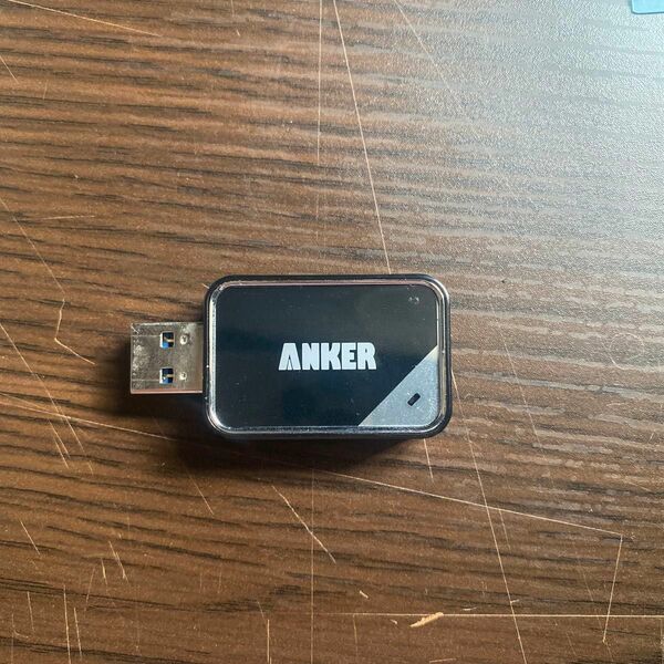 ANKER USB-A to SD カードリーダー