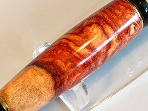 希少 ホンジュラスローズウッドバールボールペン ダヤコム社製シガータイプツイスト式ボールペンキット使用　手作り品