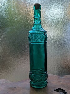 初出し　レトロ風 　工芸品　ガラス瓶　　花瓶　一輪挿し　アンティーク　レトロ風ガラス瓶　