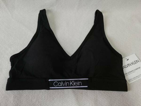 新品! カルバンクライン レディース スポーツブラ Sサイズ ブラック 黒 Calvin Klein ブラジャー スポブラ 女性用 下着 インナー