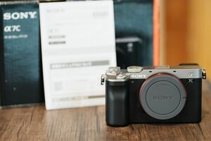 SONY α7c ILCE-7C 本体 フルサイズミラーレス