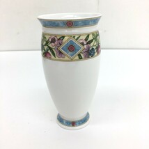 □【同梱不可】【60】中古品 WEDGWOOD ウェッジウッド 花瓶 サラ SARAH ※箱なし_画像1