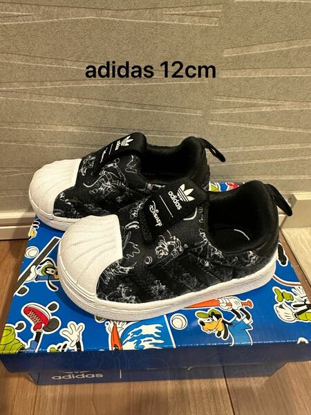 adidasアディダス キッズスニーカー　ブラック　12cm