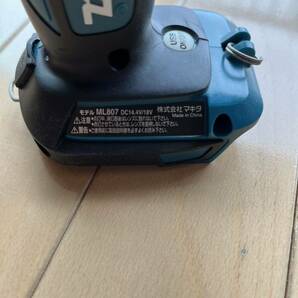 新品 18v 14.4v 充電式LEDワークライト makita ML807 マキタの画像5