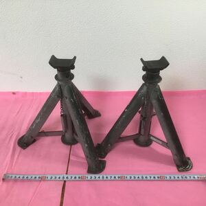 Z-643 jack stand rigid rack safety stand 2 basis set size is image . reference .* used, present condition pick up 