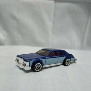 ホットウィール　HotWHeels 　'82 CADILLAC SEVILLE ルース