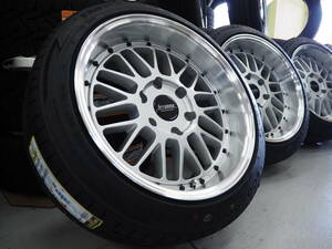 カスタムサイズ 要オーバーフェンダー 深リム メッシュ levanna V10LTH 18inch 6H139.7 9.0J+25 シルバー 225/45R18 ハイエース レジアス