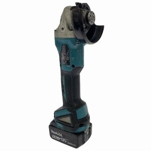 【送料無料☆彡訳あり】makita マキタ 18V 100mm 充電式ディスクグラインダー GA404D バッテリー2個(6.0Ah) 充電器 ケース付 86332の画像5