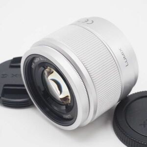 ■良品■ PANASONIC パナソニック 単焦点レンズ ルミックス G 25mm F1.7 ASPH. シルバー H-H025-S