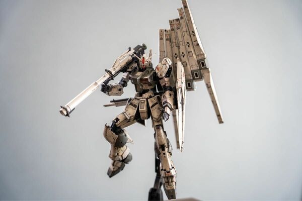 RG νガンダム 完成品　ファーストロットカラー　GUNDAM SIDE-F 限定