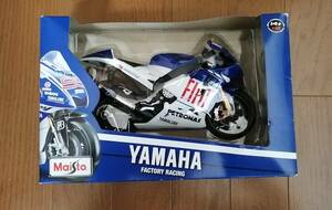 長期在庫品 未開封 マイスト ヤマハYZR-M1 ロッシ車　1/10 バイクミニカー