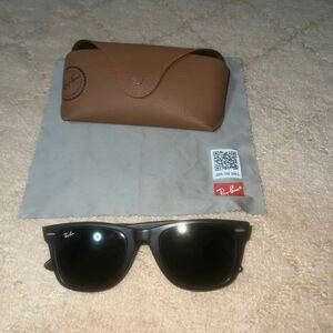 Ray-Ban