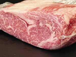 [ prompt decision ] Tochigi prefecture production [.. cow ] domestic production cow sirloin block 1.0. cut . only specifications luxury steak yakiniku BBQ. recommendation! safety reality goods image 