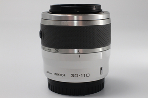 4652- ニコン Nikon 望遠ズームレンズ 1 NIKKOR VR 30-110mm f/3.8-5.6 ホワイト 良品