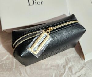 正規品ノベルティ　 Dior　化粧ポーチ 小物入り　非売品　ブラック【箱付き】