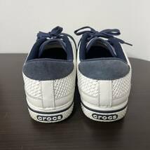 SI■ crocs クロックス スニーカー 白×紺色 27cm メンズ 男性 シューズ 靴 ホワイト ネイビー ゴルフシューズ スポーツ スパイクレス_画像4