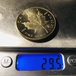 外国古銭 カナダ エリザベス2世記念 2021年 大型金貨 メイプルリーフ金貨 カプセル付きの画像5