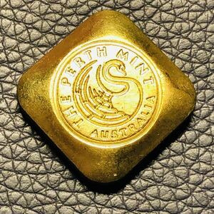 外国古銭　オーストラリア　The Perth Mint パース造幣局　1オンス　四角　小型金貨