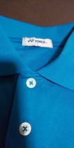 新品YONEX水色、白、半袖ストレッチトップス サイズS_画像4