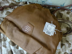 ゲンテン　山羊革×オーガンジーの巾着バック、中古美品。お洒落です。大幅値下げ！